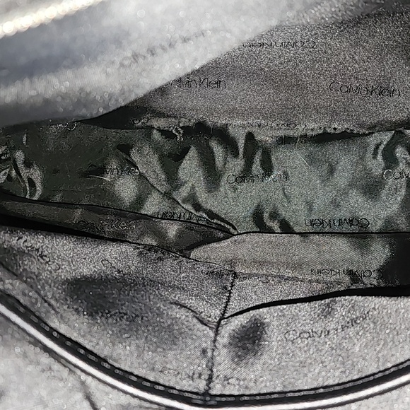 Calvin Klein Elegant Black Shoulder Bag Brand New No Tag - Picture 10 of 15